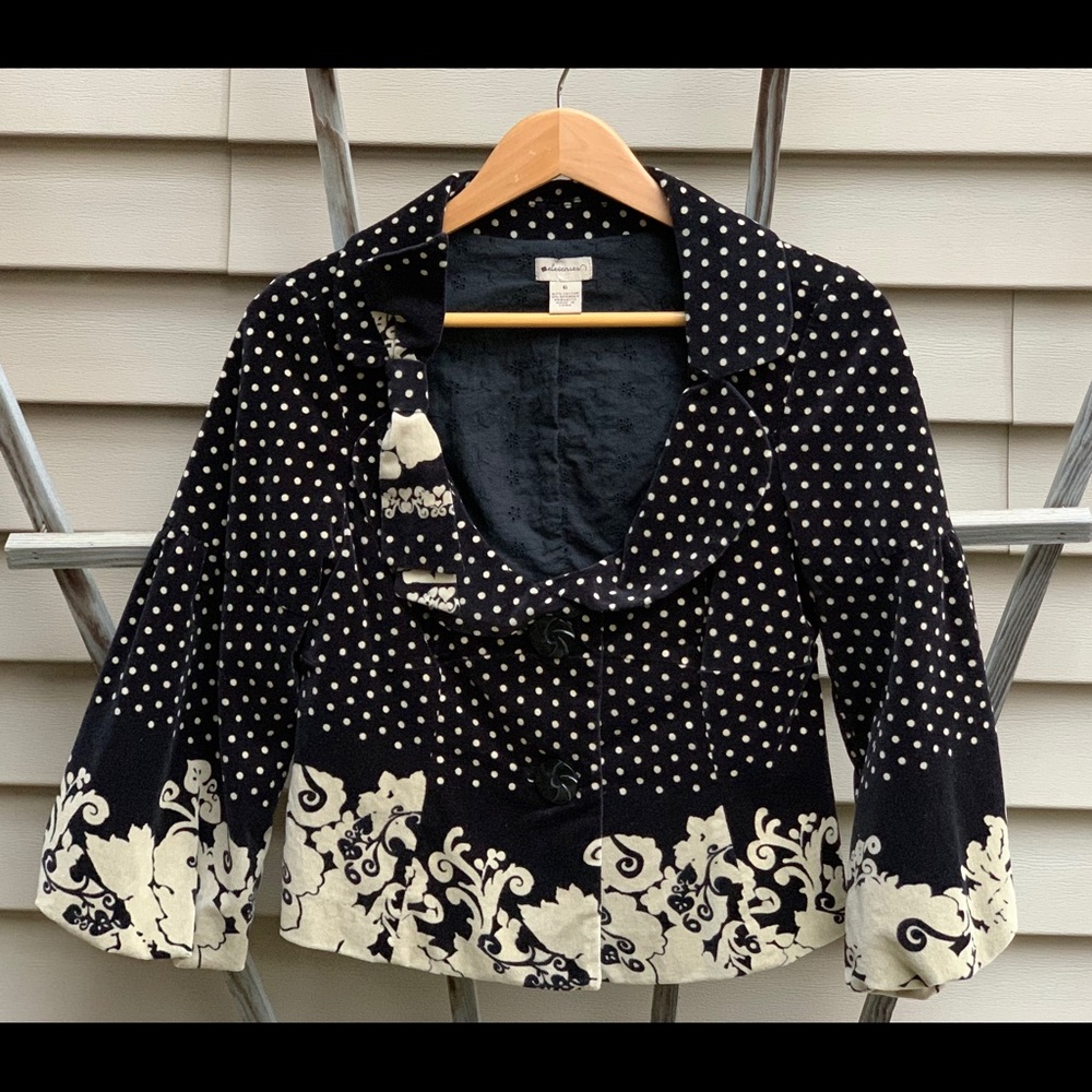 Anthropologie Elevenses crop Black and cream Jacket size Medium